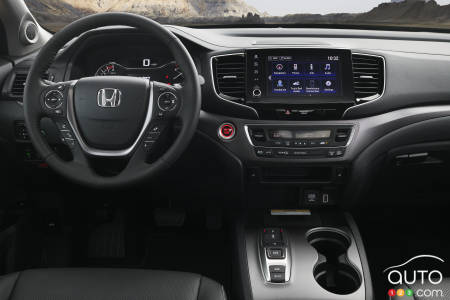 2021 Honda Ridgeline, interior